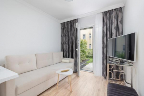 Kamienica Bogusława X nr 29-19 by Noclegi Renters, Szczecin